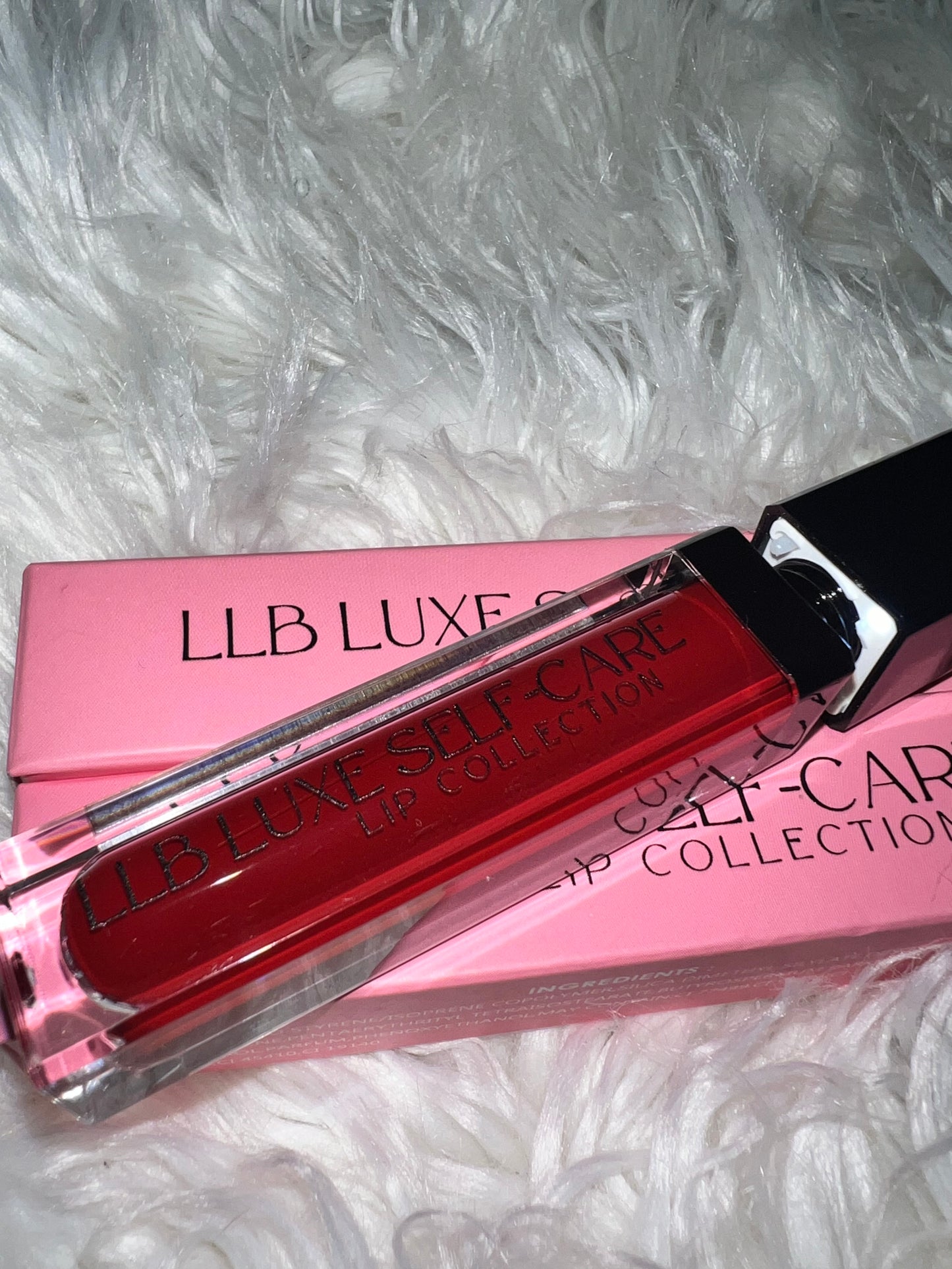 Liquid Lip Color Wine + Lip Liner