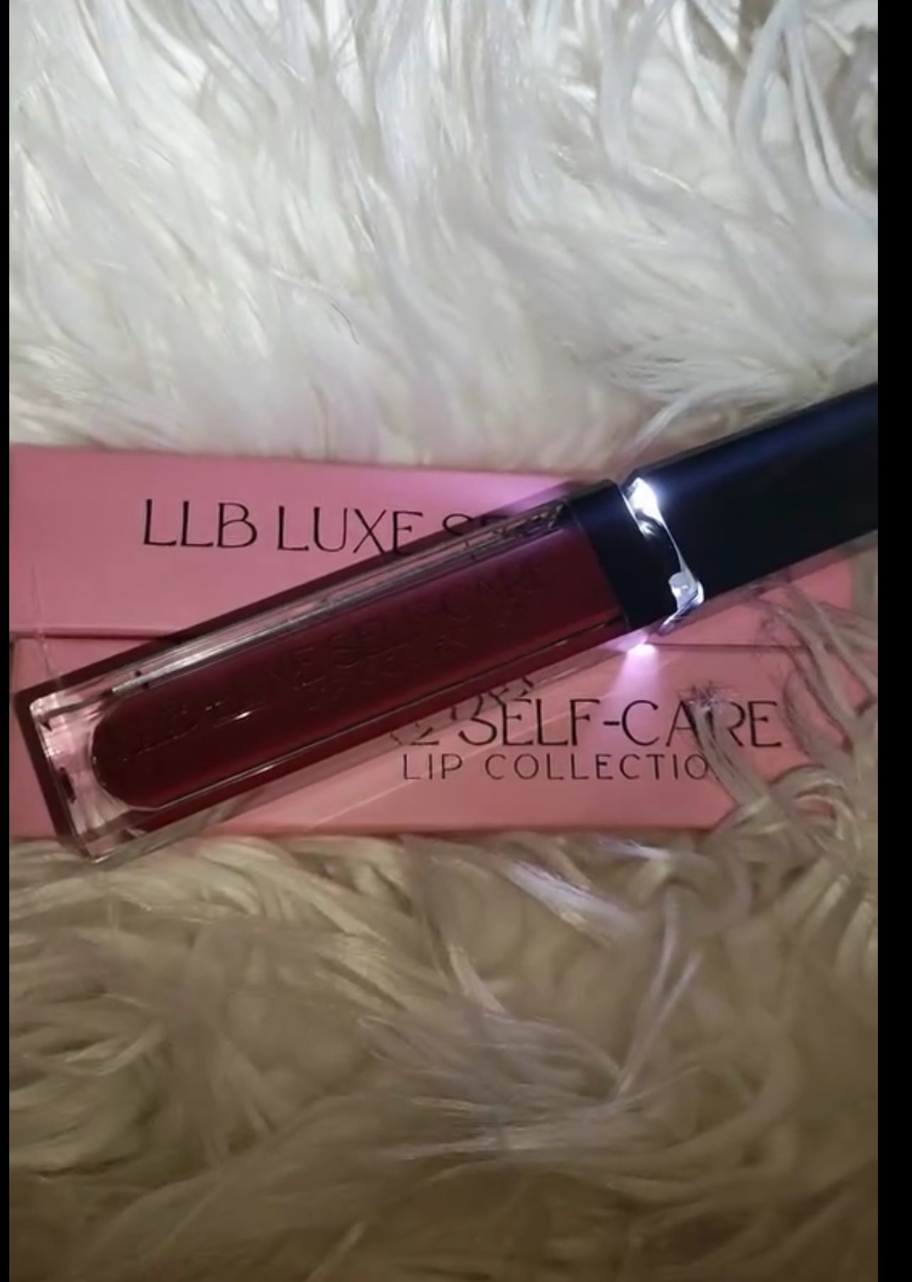 Liquid Lip Color Wine + Lip Liner